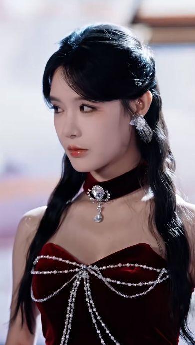 网恋翻车后我成了顶流,意外成为顶流后的逆袭人生